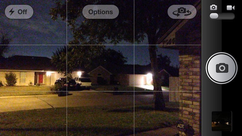 iPhone 5 low light mode only works in Apple Camera… so far