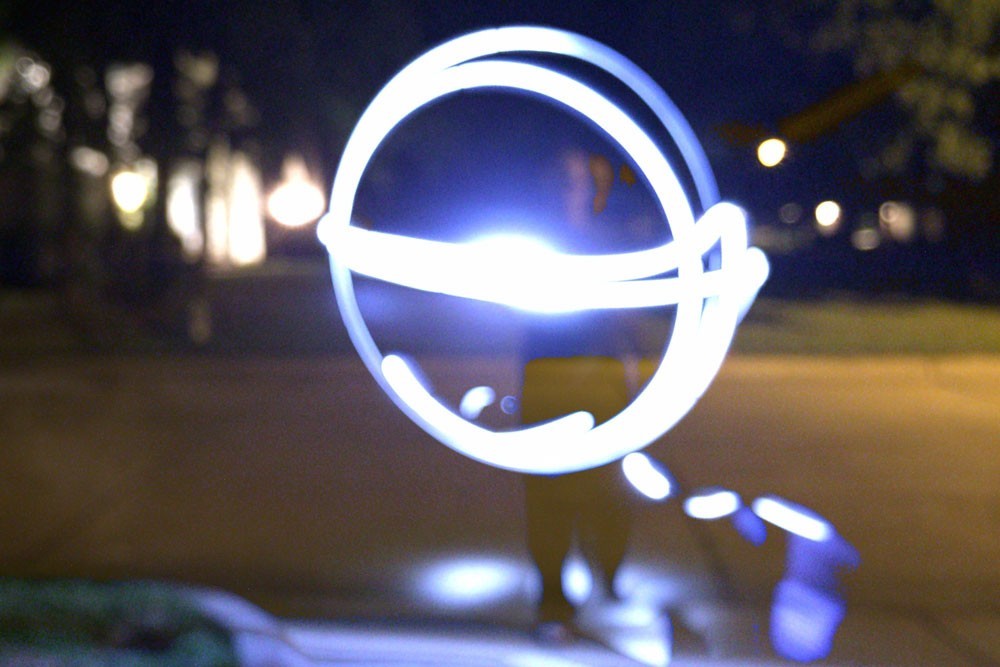 Video: Mobile Snaps Series #03 – Light Painting